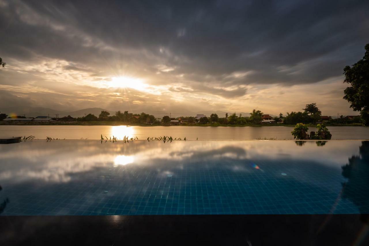 Doi Inthanon Riverside Resort Chom Thong Exterior photo