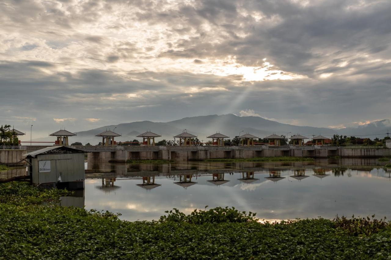 Doi Inthanon Riverside Resort Chom Thong Exterior photo